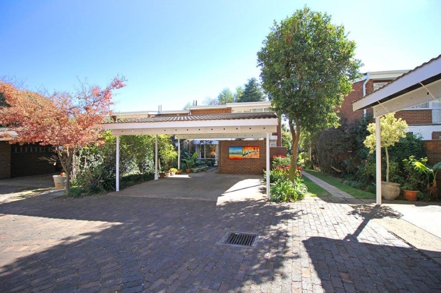To Let 3 Bedroom Property for Rent in Hyde Park Gauteng