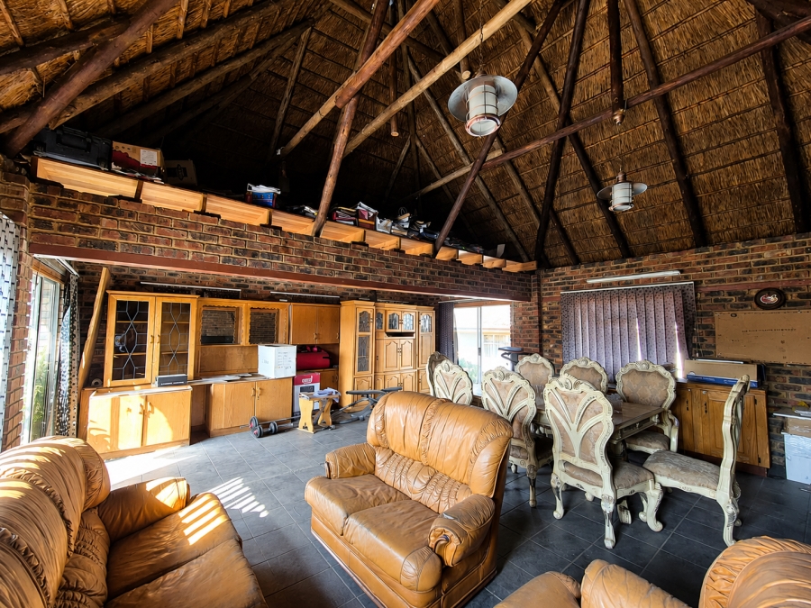 4 Bedroom Property for Sale in Three Rivers Gauteng