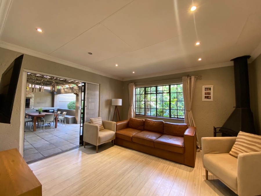 4 Bedroom Property for Sale in Erasmuskloof Gauteng