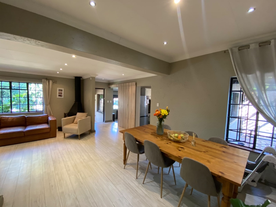 4 Bedroom Property for Sale in Erasmuskloof Gauteng