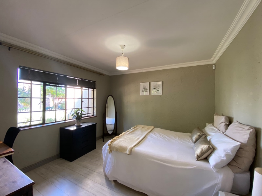 4 Bedroom Property for Sale in Erasmuskloof Gauteng