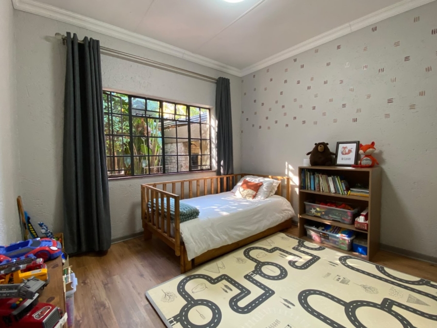 4 Bedroom Property for Sale in Erasmuskloof Gauteng