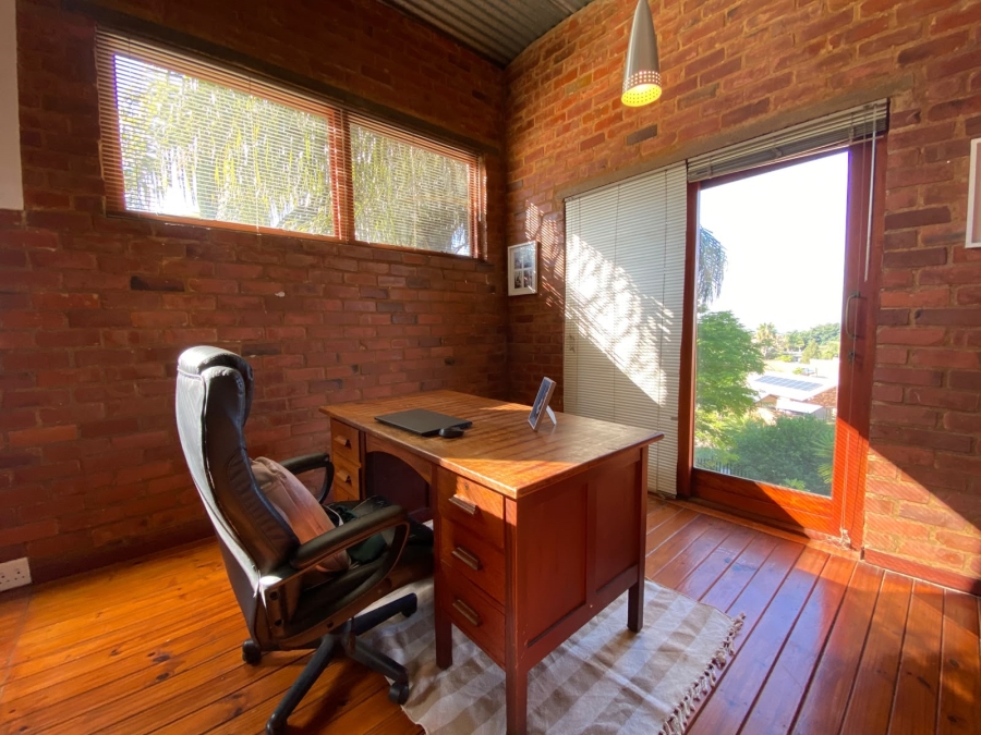 4 Bedroom Property for Sale in Erasmuskloof Gauteng
