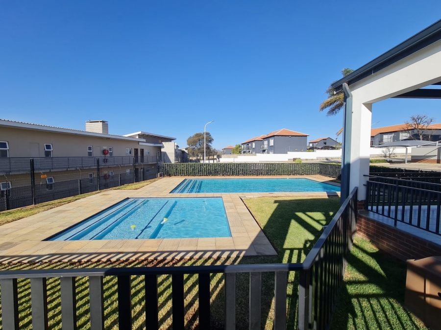 2 Bedroom Property for Sale in Northgate Gauteng