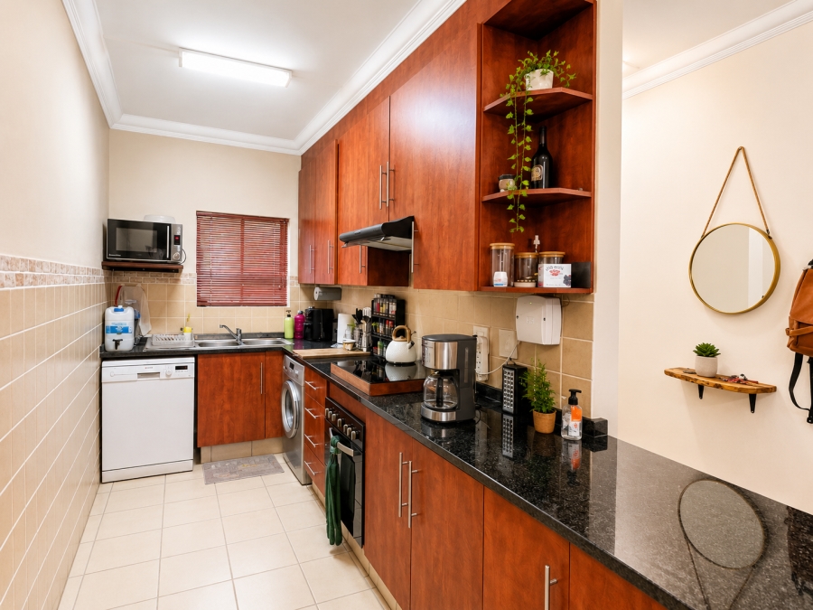 2 Bedroom Property for Sale in Ravenswood Gauteng