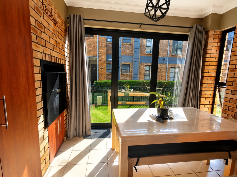 2 Bedroom Property for Sale in Ravenswood Gauteng