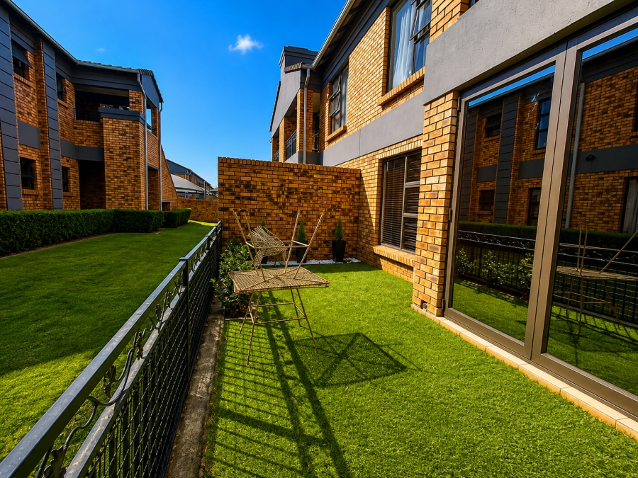 2 Bedroom Property for Sale in Ravenswood Gauteng