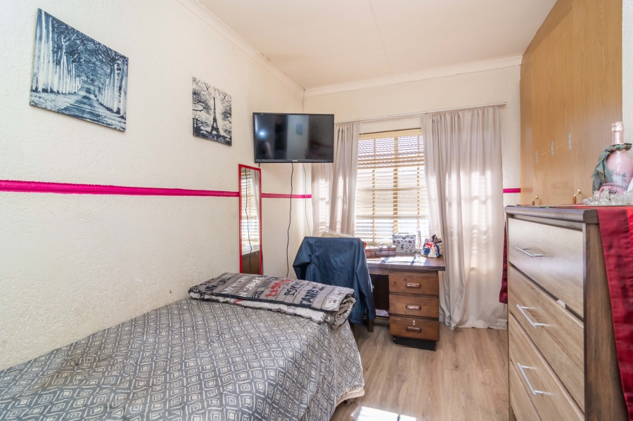 3 Bedroom Property for Sale in Helikonpark Gauteng