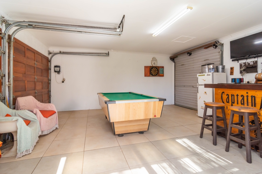 3 Bedroom Property for Sale in Helikonpark Gauteng