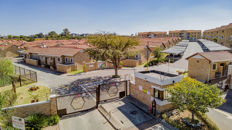 2 Bedroom Property for Sale in Randpark Ridge Gauteng