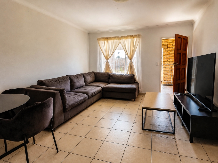 3 Bedroom Property for Sale in Kosmosdal Gauteng