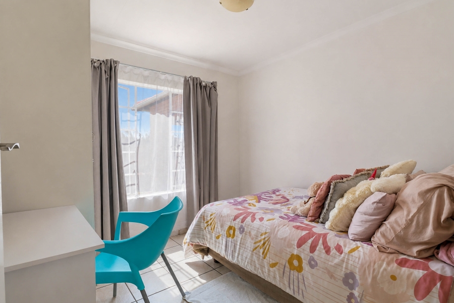 3 Bedroom Property for Sale in Kosmosdal Gauteng