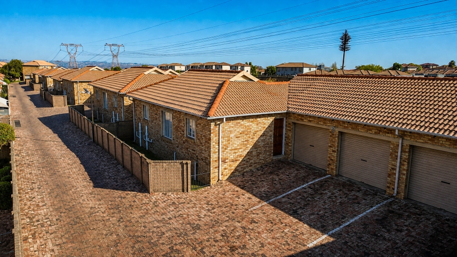 3 Bedroom Property for Sale in Kosmosdal Gauteng