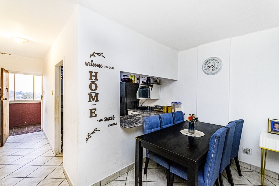 2 Bedroom Property for Sale in Florida Gauteng