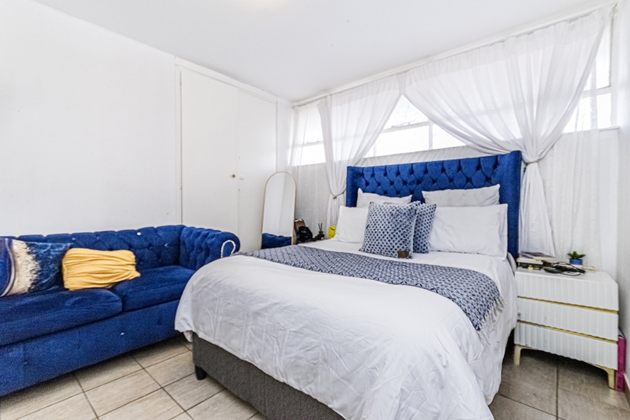 2 Bedroom Property for Sale in Florida Gauteng