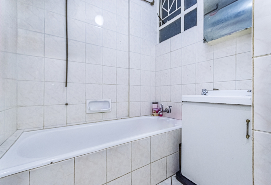2 Bedroom Property for Sale in Florida Gauteng