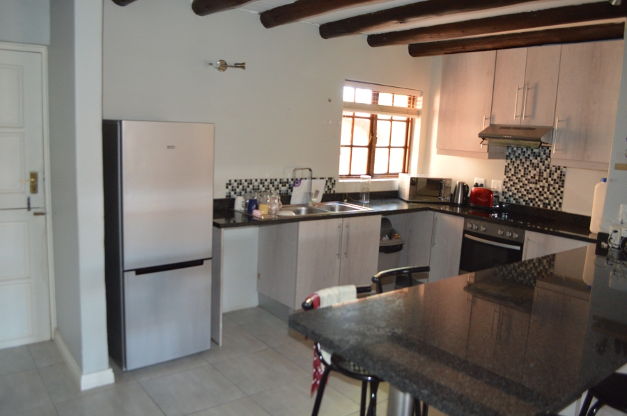 2 Bedroom Property for Sale in Bryanston Gauteng