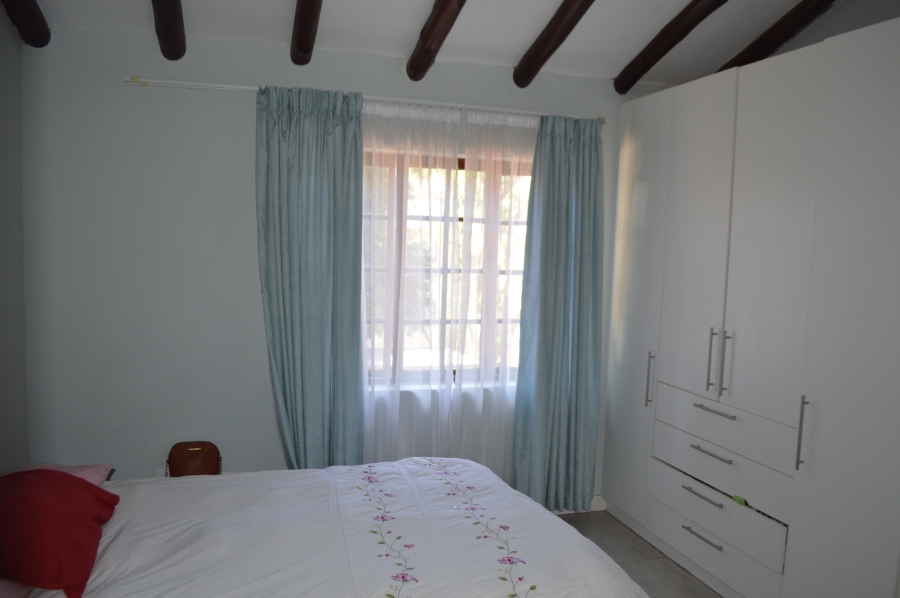2 Bedroom Property for Sale in Bryanston Gauteng