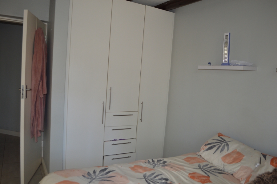 2 Bedroom Property for Sale in Bryanston Gauteng