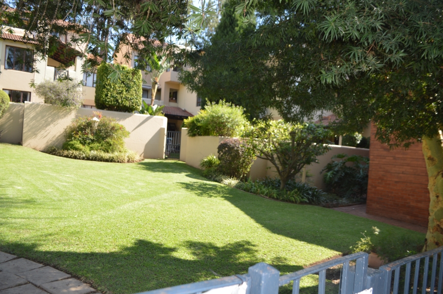 2 Bedroom Property for Sale in Bryanston Gauteng