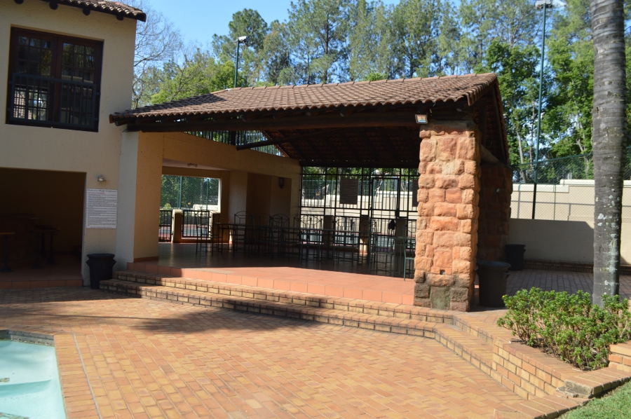 2 Bedroom Property for Sale in Bryanston Gauteng