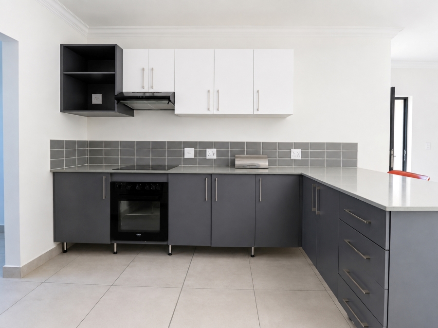3 Bedroom Property for Sale in Thatchfield Estate Gauteng