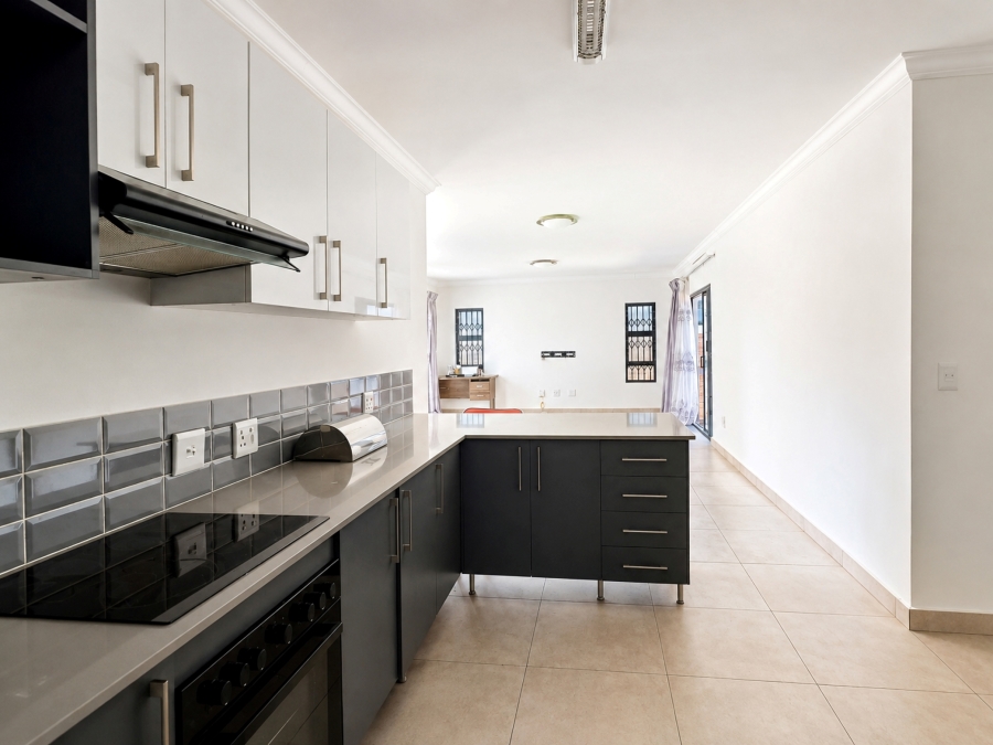 3 Bedroom Property for Sale in Thatchfield Estate Gauteng