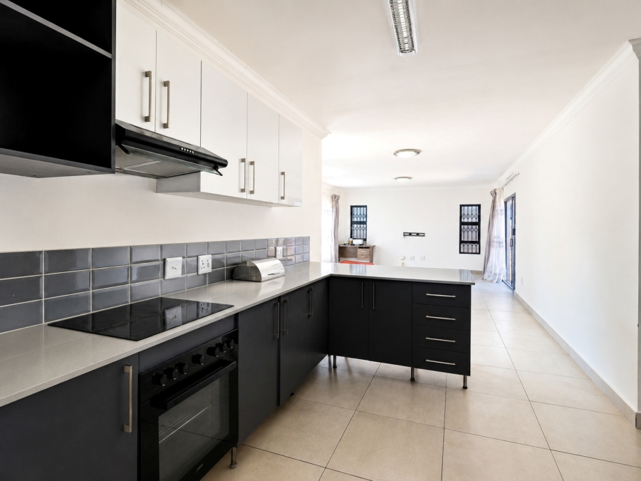 3 Bedroom Property for Sale in Thatchfield Estate Gauteng
