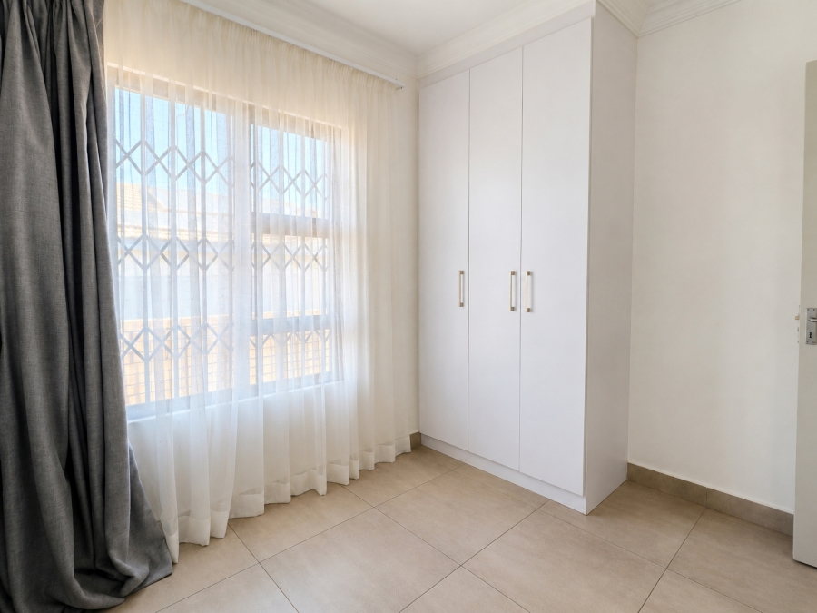 3 Bedroom Property for Sale in Thatchfield Estate Gauteng