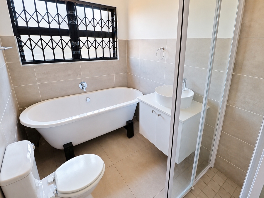 3 Bedroom Property for Sale in Thatchfield Estate Gauteng