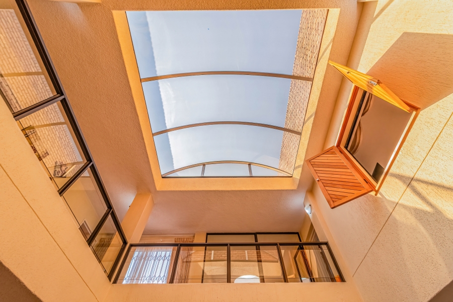 5 Bedroom Property for Sale in Bedfordview Gauteng