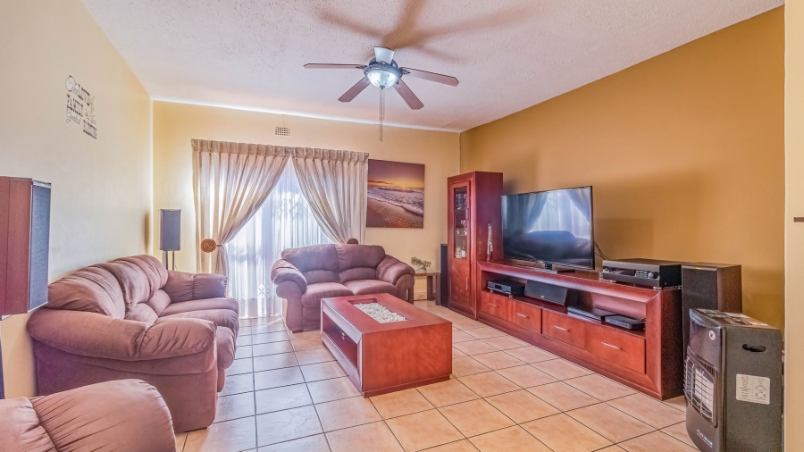 5 Bedroom Property for Sale in Bedfordview Gauteng