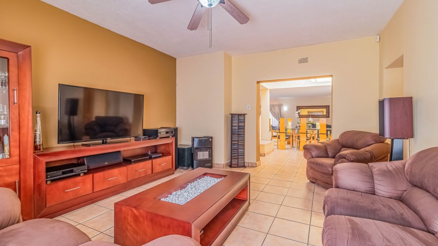 5 Bedroom Property for Sale in Bedfordview Gauteng
