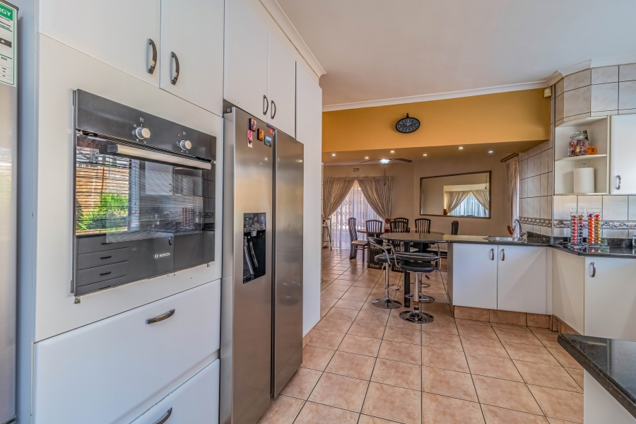 5 Bedroom Property for Sale in Bedfordview Gauteng