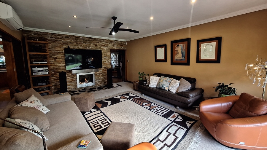 3 Bedroom Property for Sale in Vanderbijlpark SW 5 Gauteng