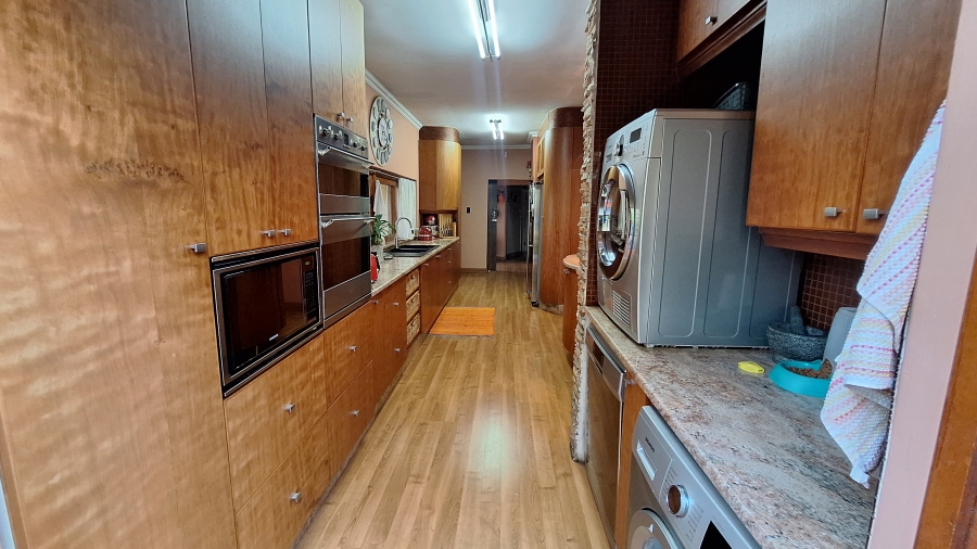 3 Bedroom Property for Sale in Vanderbijlpark SW 5 Gauteng