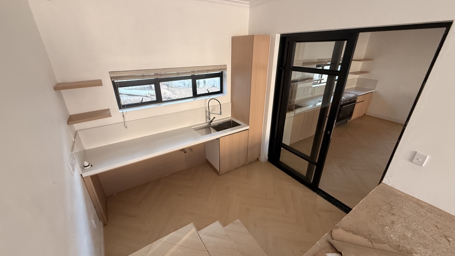 To Let 1 Bedroom Property for Rent in Bryanston Gauteng