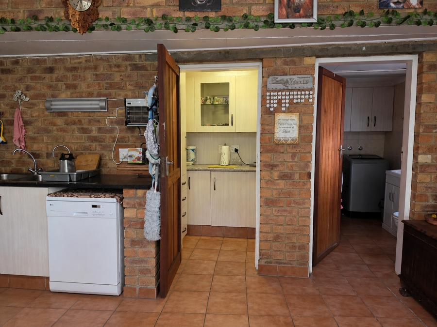 3 Bedroom Property for Sale in Misty Bay Gauteng