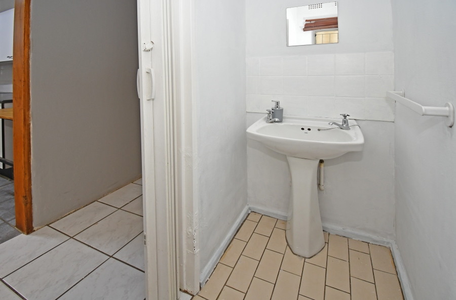 2 Bedroom Property for Sale in Dayanglen Gauteng