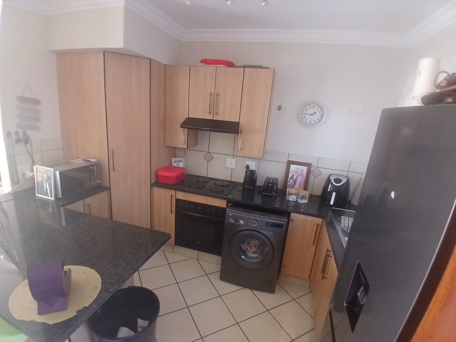 2 Bedroom Property for Sale in Theresa Park Gauteng