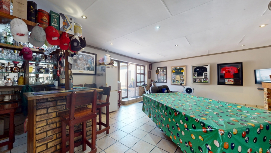 3 Bedroom Property for Sale in Parkrand Gauteng