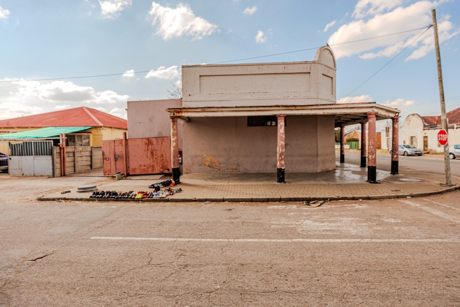Commercial Property for Sale in Lewisham Gauteng