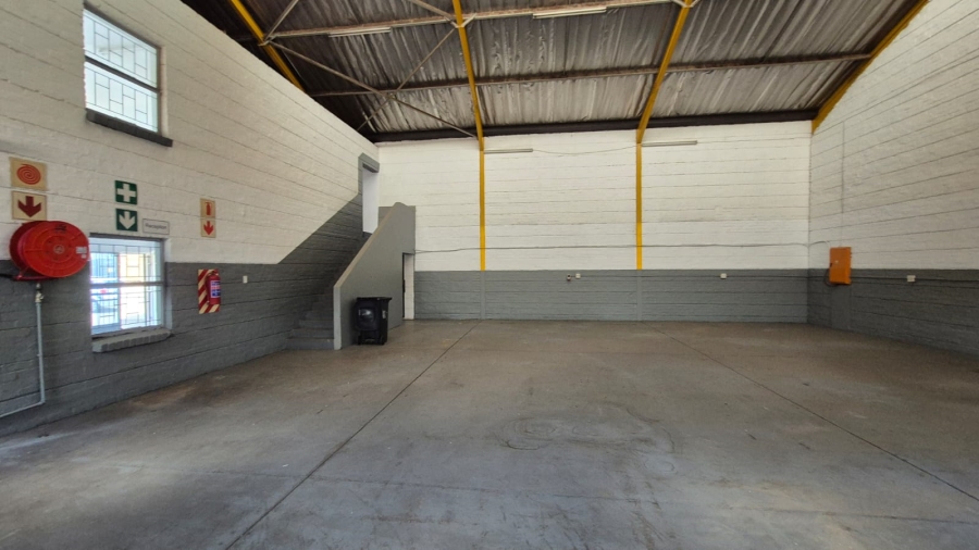 To Let Commercial Property for Rent in Silvertondale Gauteng