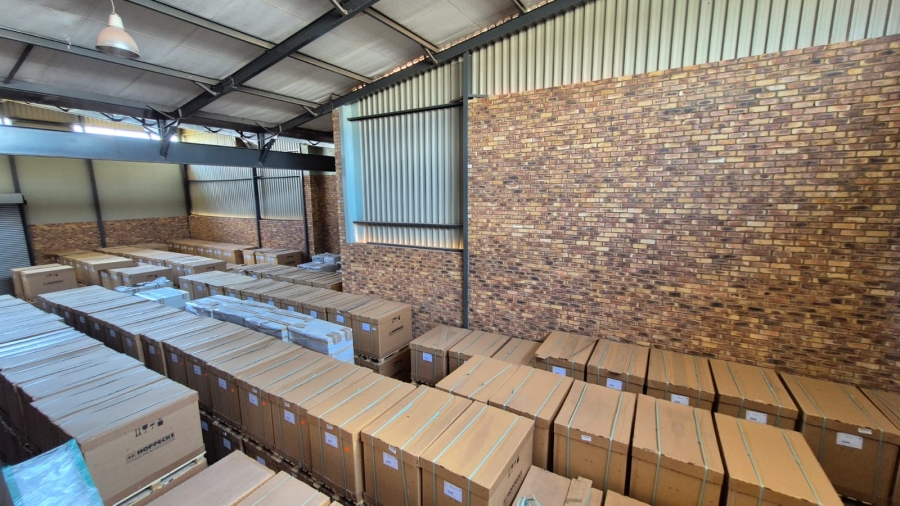 To Let Commercial Property for Rent in N4 Gateway Industrial Park Gauteng