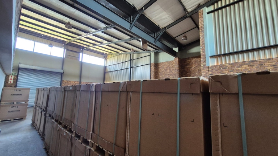 To Let Commercial Property for Rent in N4 Gateway Industrial Park Gauteng