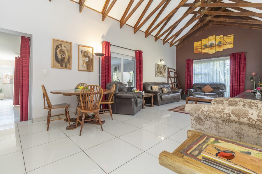 2 Bedroom Property for Sale in Cedar Lakes Gauteng