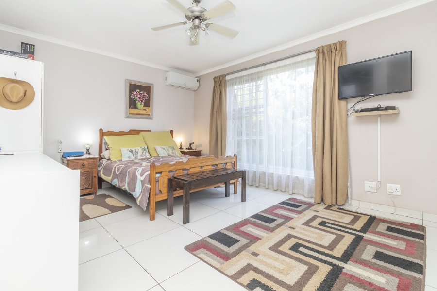 2 Bedroom Property for Sale in Cedar Lakes Gauteng