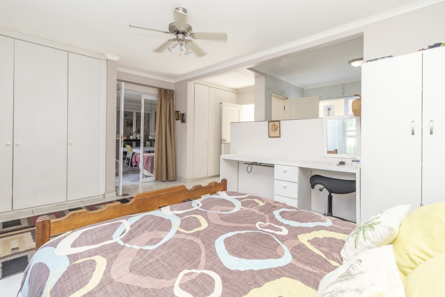 2 Bedroom Property for Sale in Cedar Lakes Gauteng