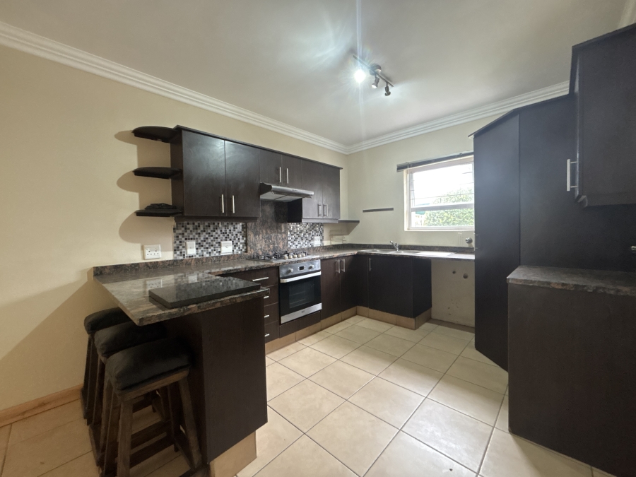 2 Bedroom Property for Sale in Morehill Gauteng