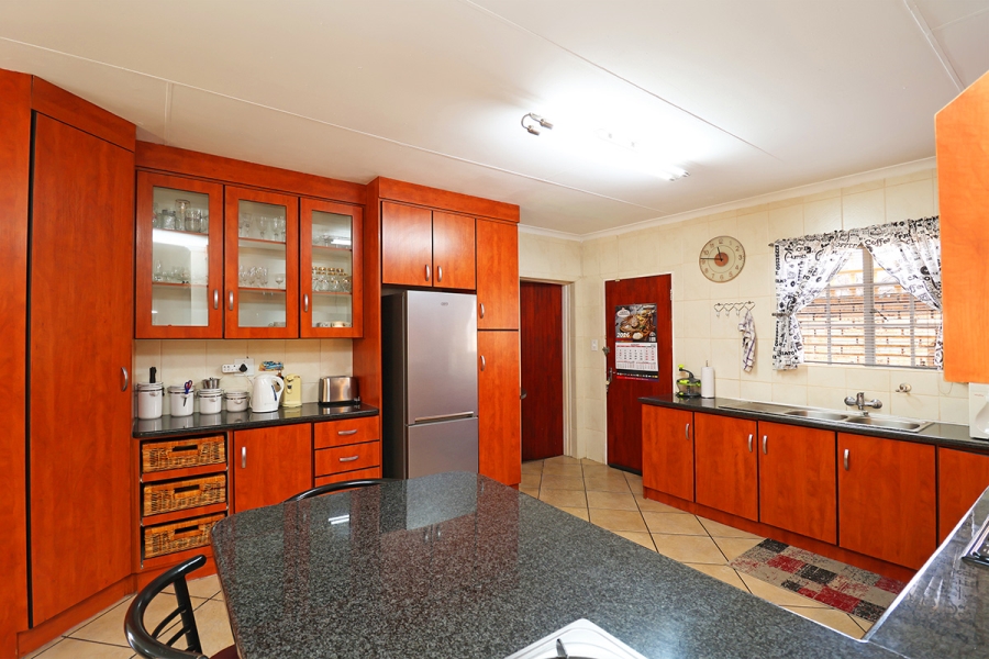 3 Bedroom Property for Sale in Eike Park Gauteng